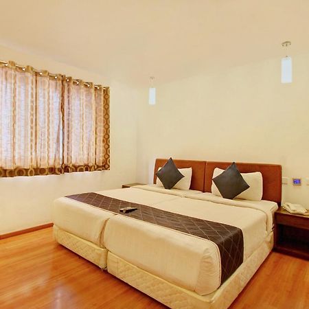 Grand Marena Hotel Chennai Exterior photo