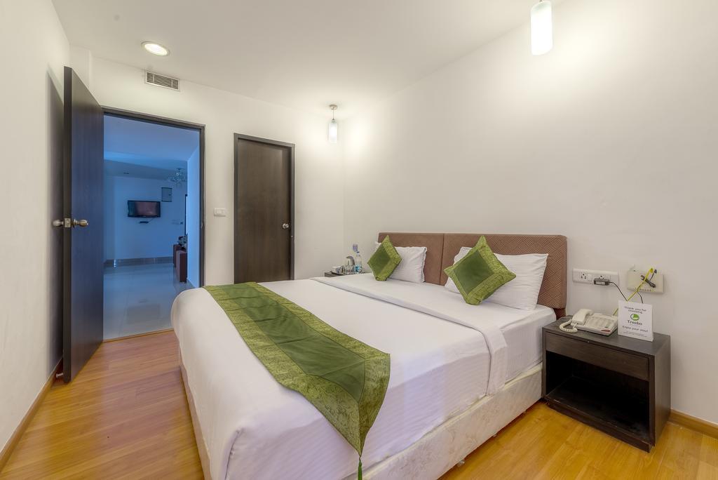Grand Marena Hotel Chennai Exterior photo