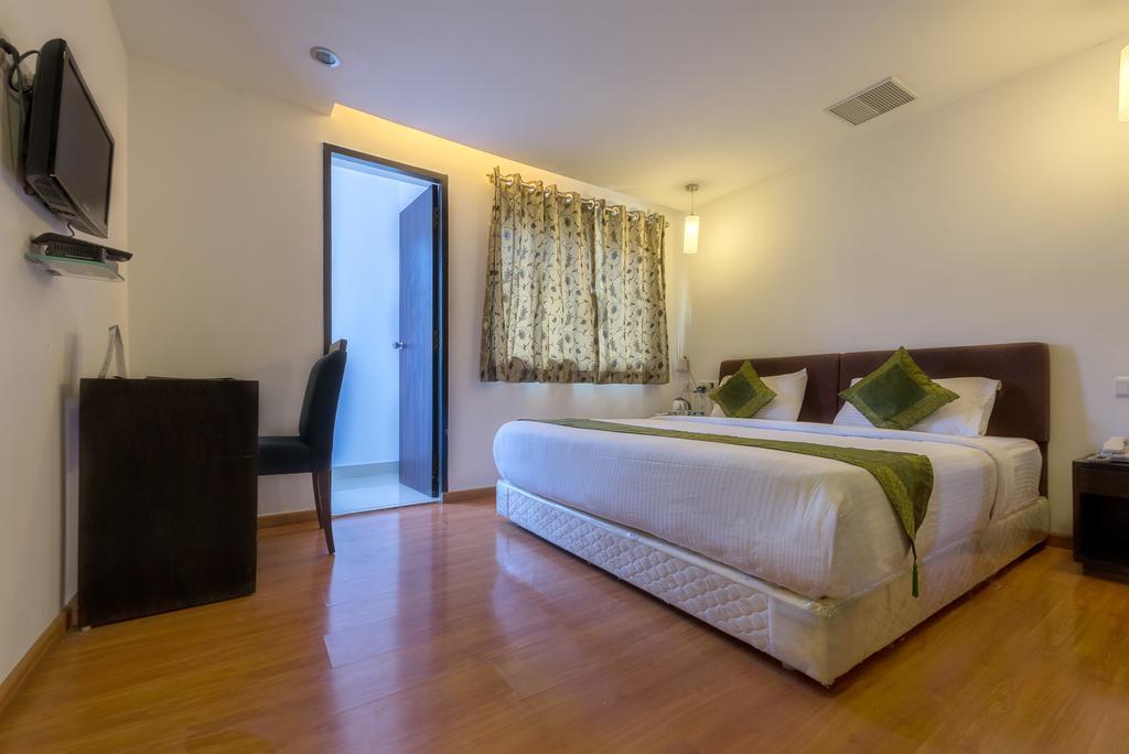 Grand Marena Hotel Chennai Exterior photo